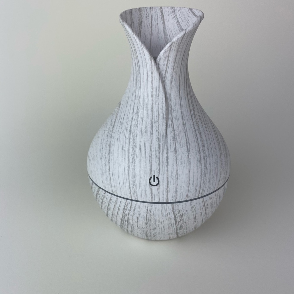 Mini wood diffusers & 2oz.https://dejaci.com/ - Picture 8 of 8